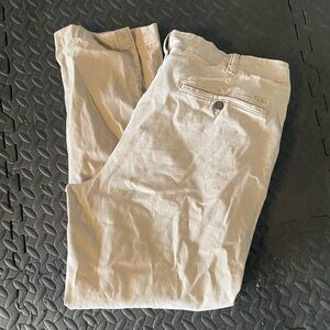 American Eagle Outfitters Flex Khaki pants
36x30